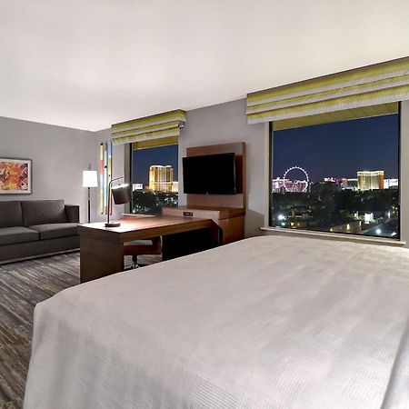 Hampton Inn & Suites Las Vegas Convention Center - No Resort Fee Zewnętrze zdjęcie