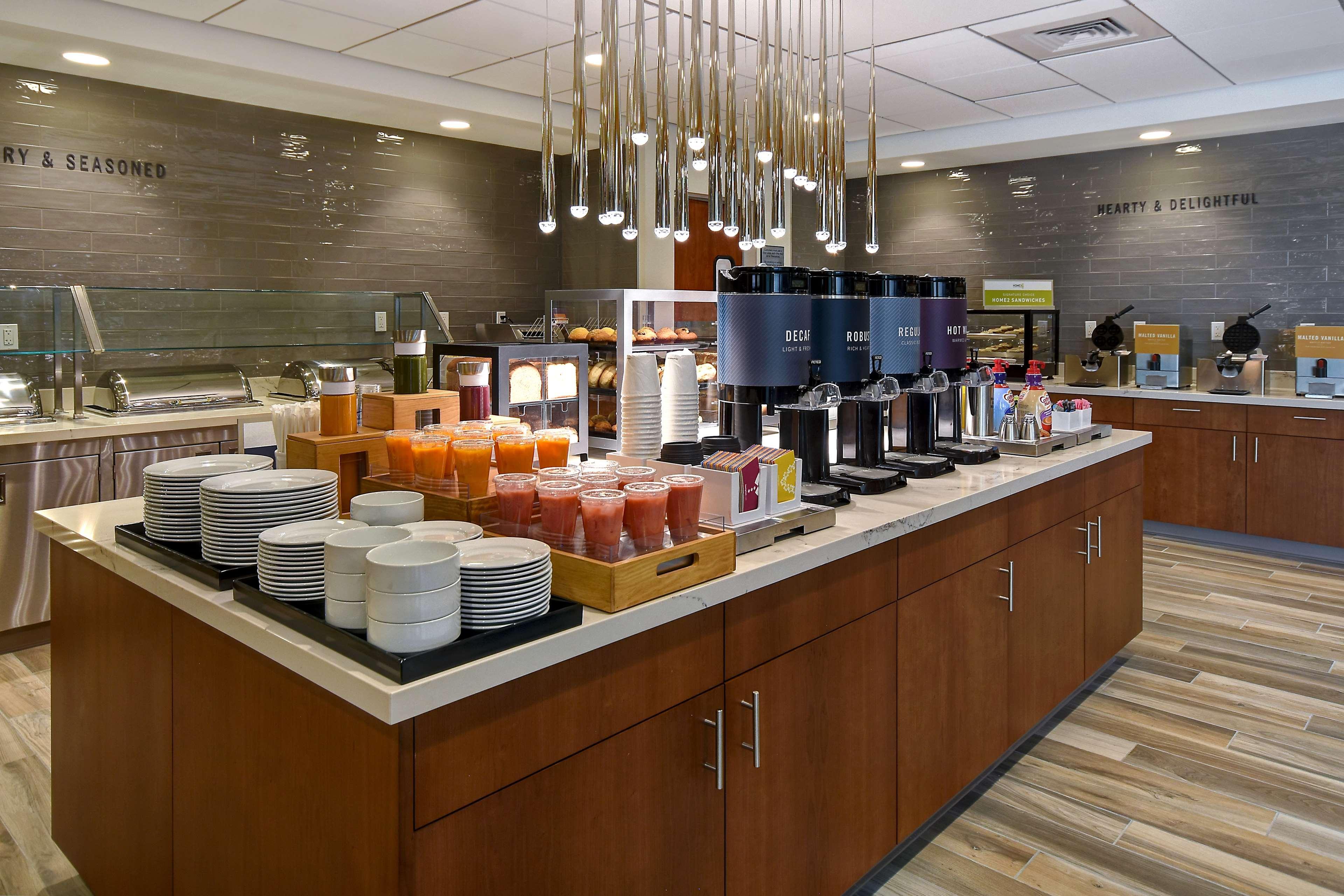 Hampton Inn & Suites Las Vegas Convention Center - No Resort Fee Zewnętrze zdjęcie